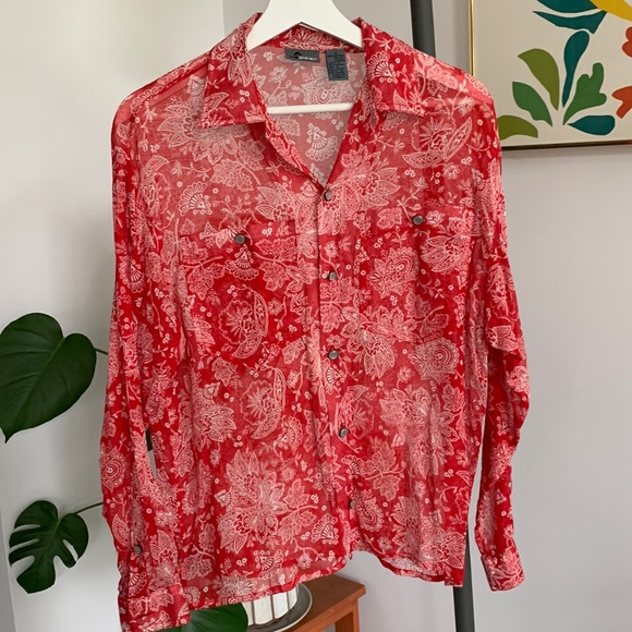 Liz Wear Tops - Vintage Liz Wear women’s floral button down size small